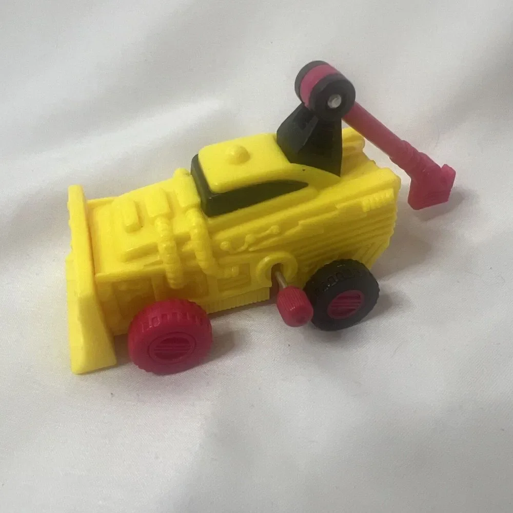 1995 Wendy's Meals Yellow Techno Tows Tractor Bull‎ Dozer Wind Up Toy 3